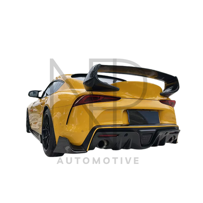 SPOILER POSTERIORE ST STYLE CARBONIO PRE PREG TOYOTA SUPRA A90