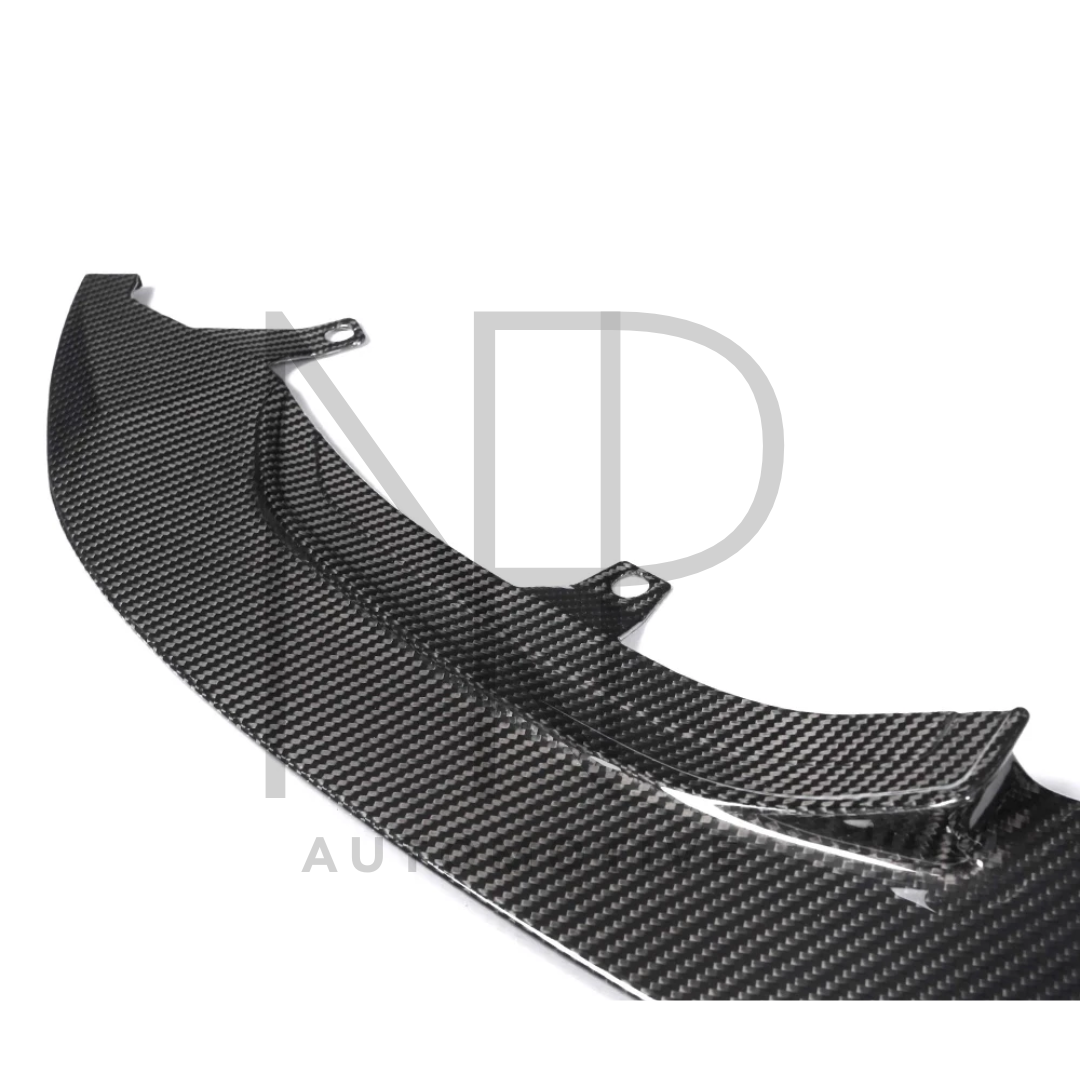 SPOILER ANTERIORE STILE GT4 CARBONIO PRE PREG BMW M3 F80 M4 F82 F83