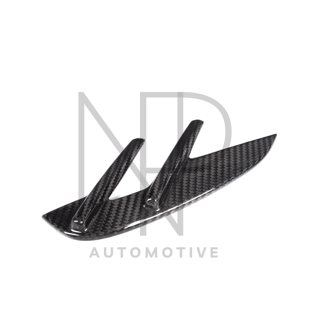 COPERTURA LOGHI LATERALI PARAFANGHI CARBONIO BMW M4 G82 G83 DRY PRE PREG