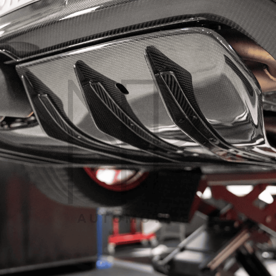 KIT COMPLETO CARBONIO PRE PREG PORSCHE 992 GT3 RS