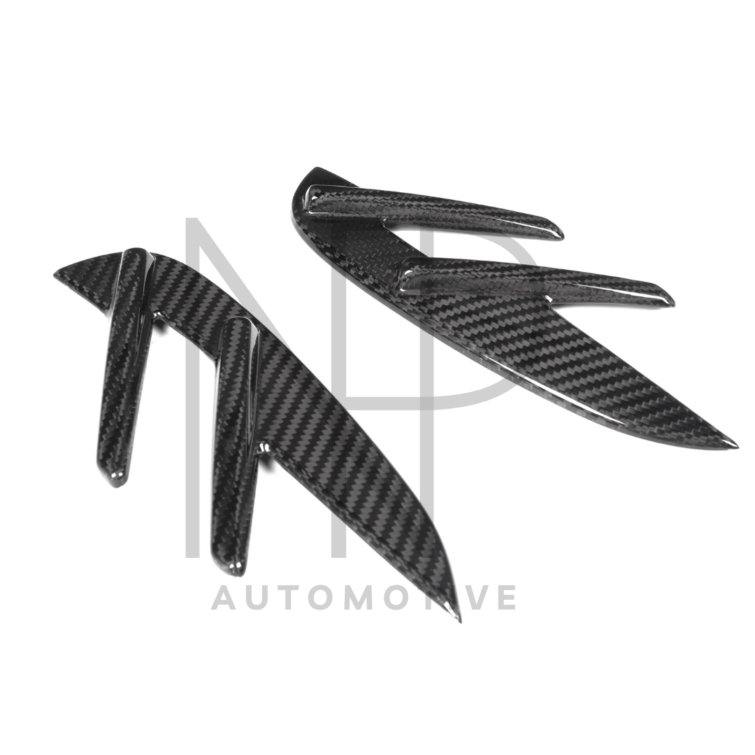COPERTURA LOGHI LATERALI PARAFANGHI CARBONIO BMW M4 G82 G83 DRY PRE PREG