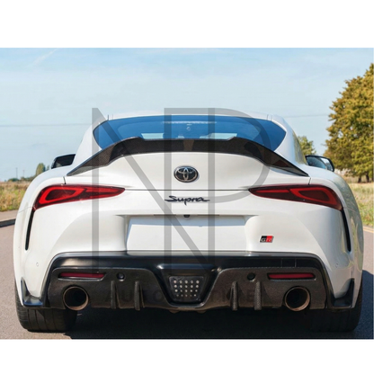 DIFFUSORE POSTERIORE CARBONIO PRE PREG TOYOTA SUPRA A90 NP STYLE